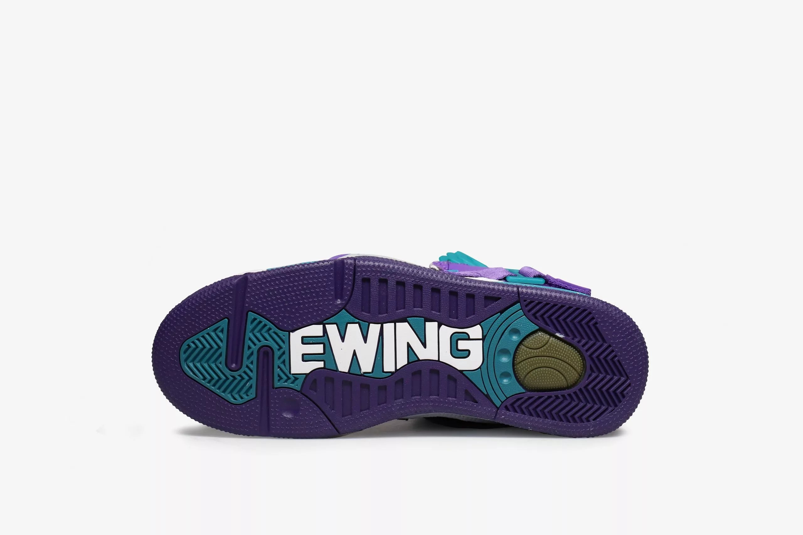 Patrick Ewing Concept x Anthony Mason "Charlotte Hornets" - Image 6